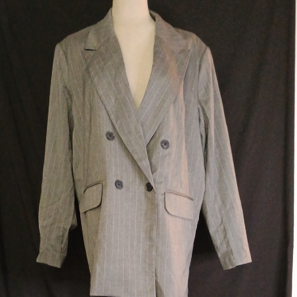 A New Day Gray Oversized Blazer Lightweight Fabric